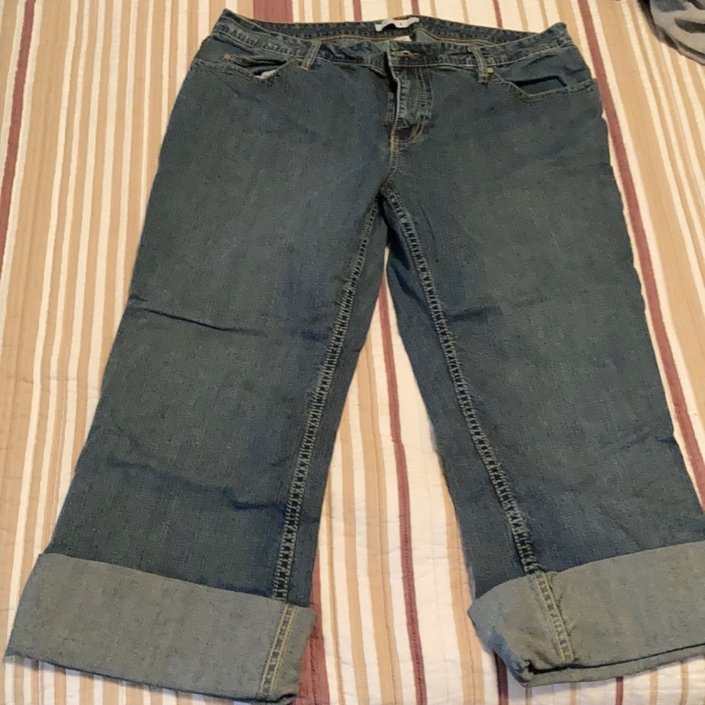 Cabi capris. Size 16. Worn once